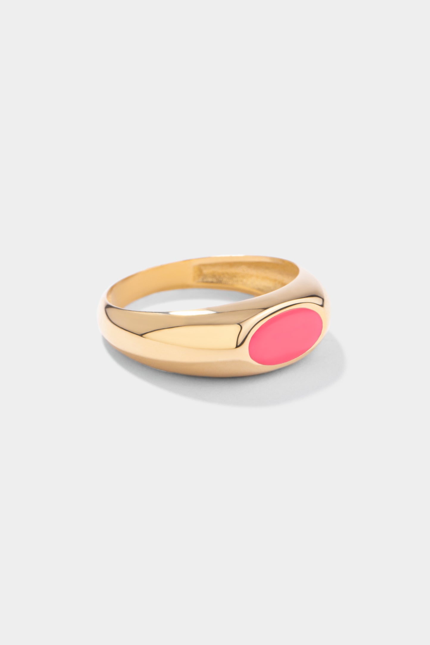 Creamy Cherry Ring